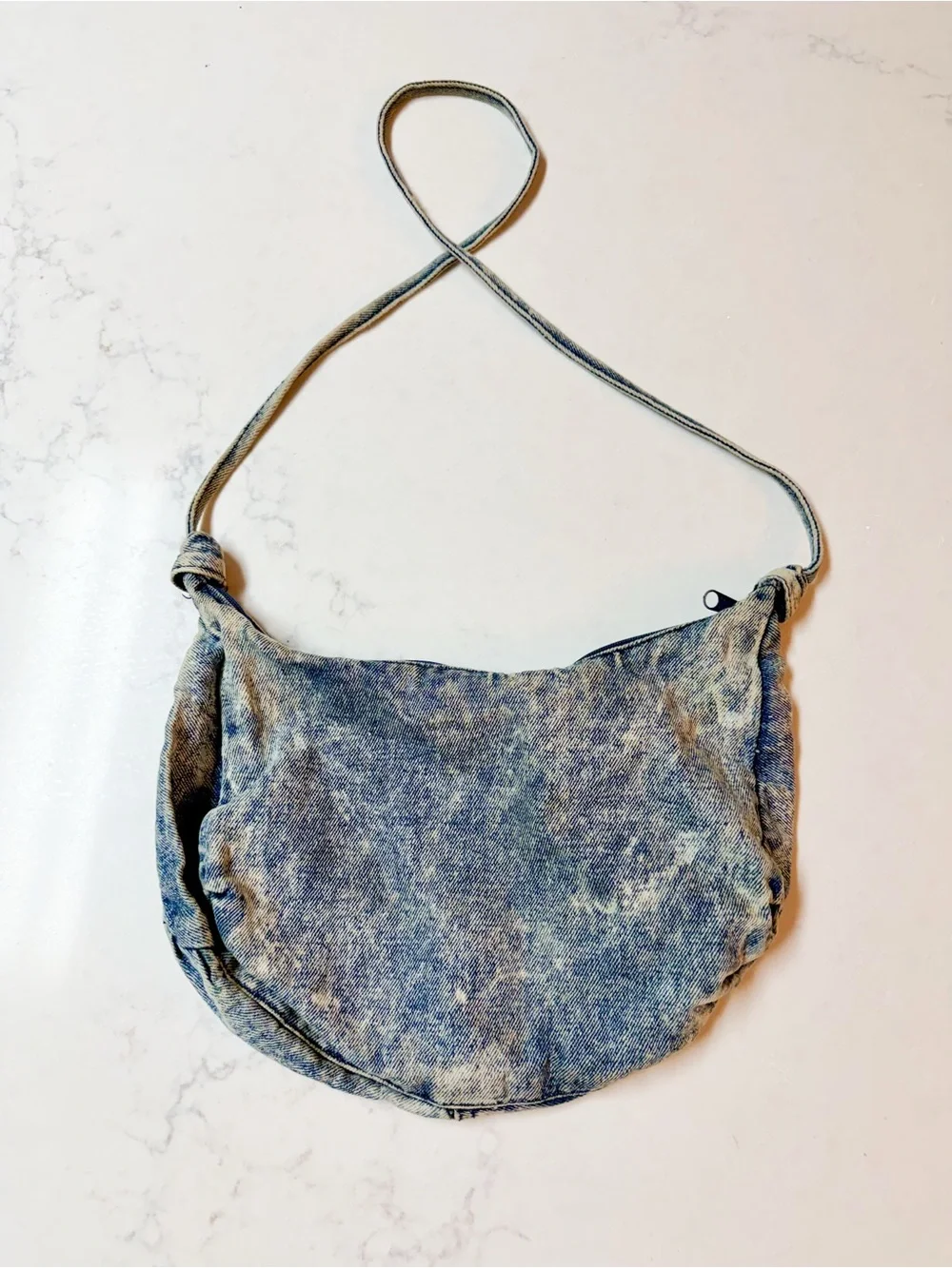 Cool Blues 80’s acid wash hobo bag